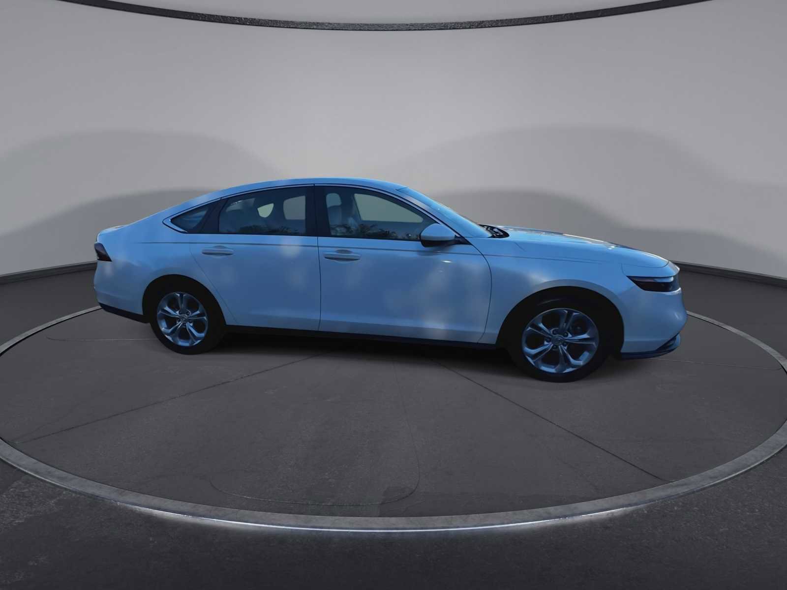 Certified 2023 Honda Accord LX image 9