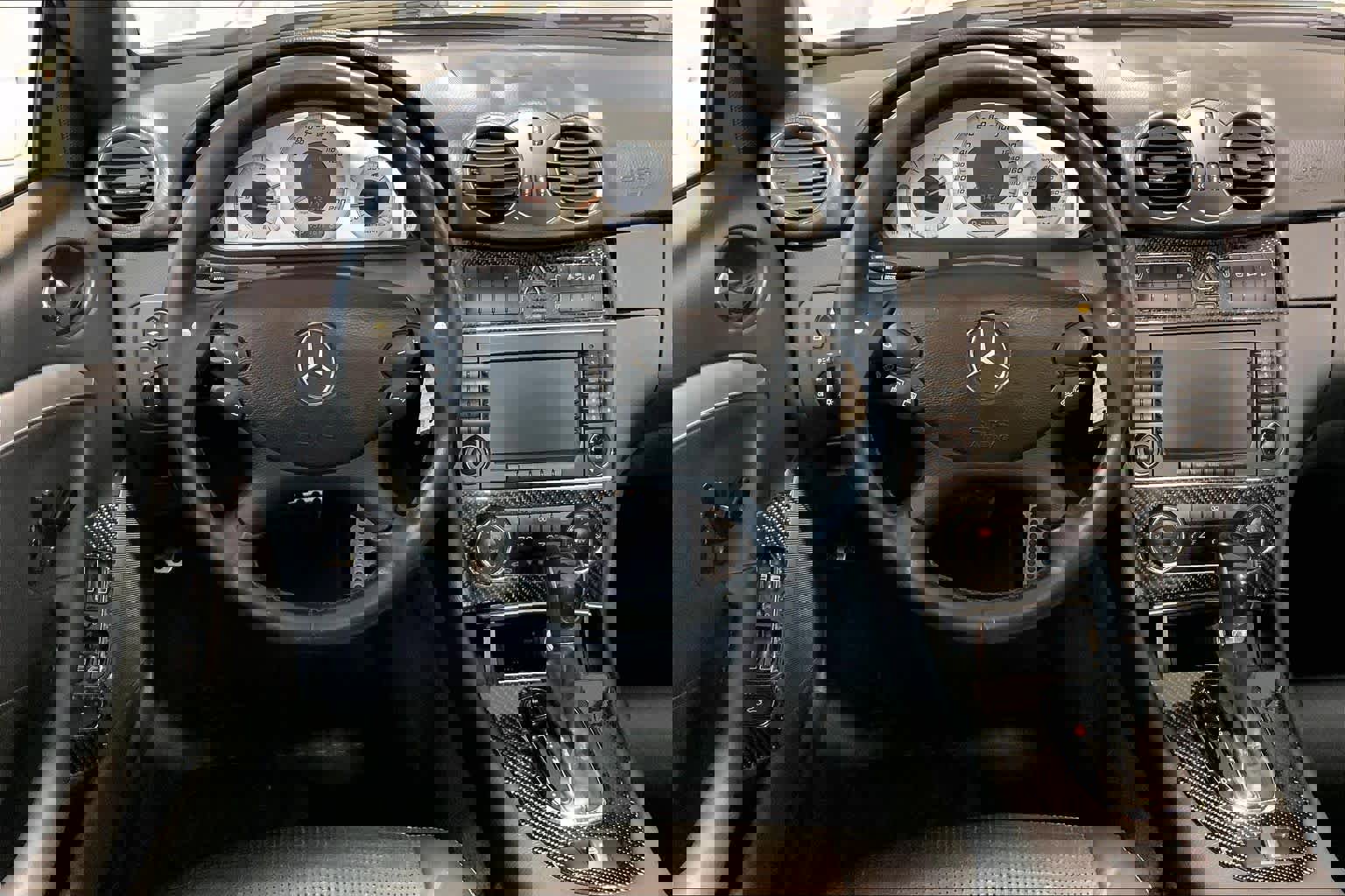 Used 2005 Mercedes-Benz CLK 55 AMG Cabriolet image 5