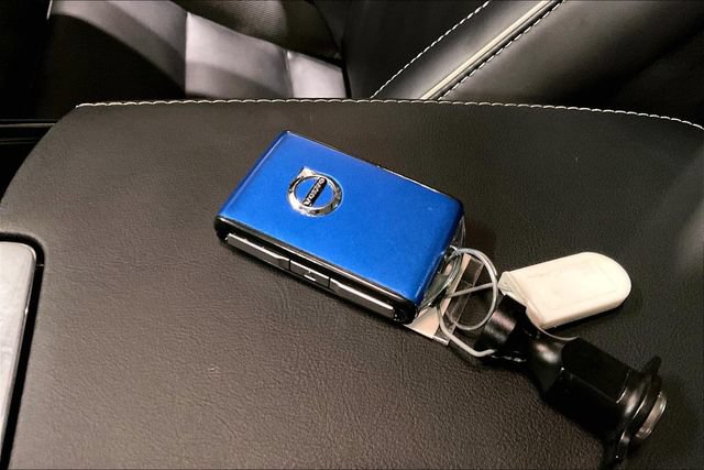 Certified 2024 Volvo V60 T8 Polestar w/ Protection Package AWD/4WD image 12