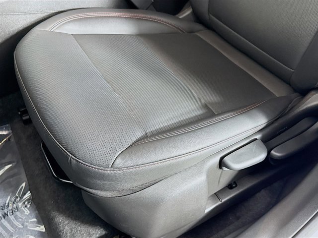 Used 2024 Chevrolet Trax RS w/ Sunroof Package image 21