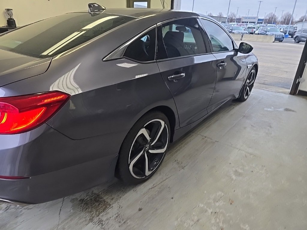 Used 2020 Honda Accord Sport image 4