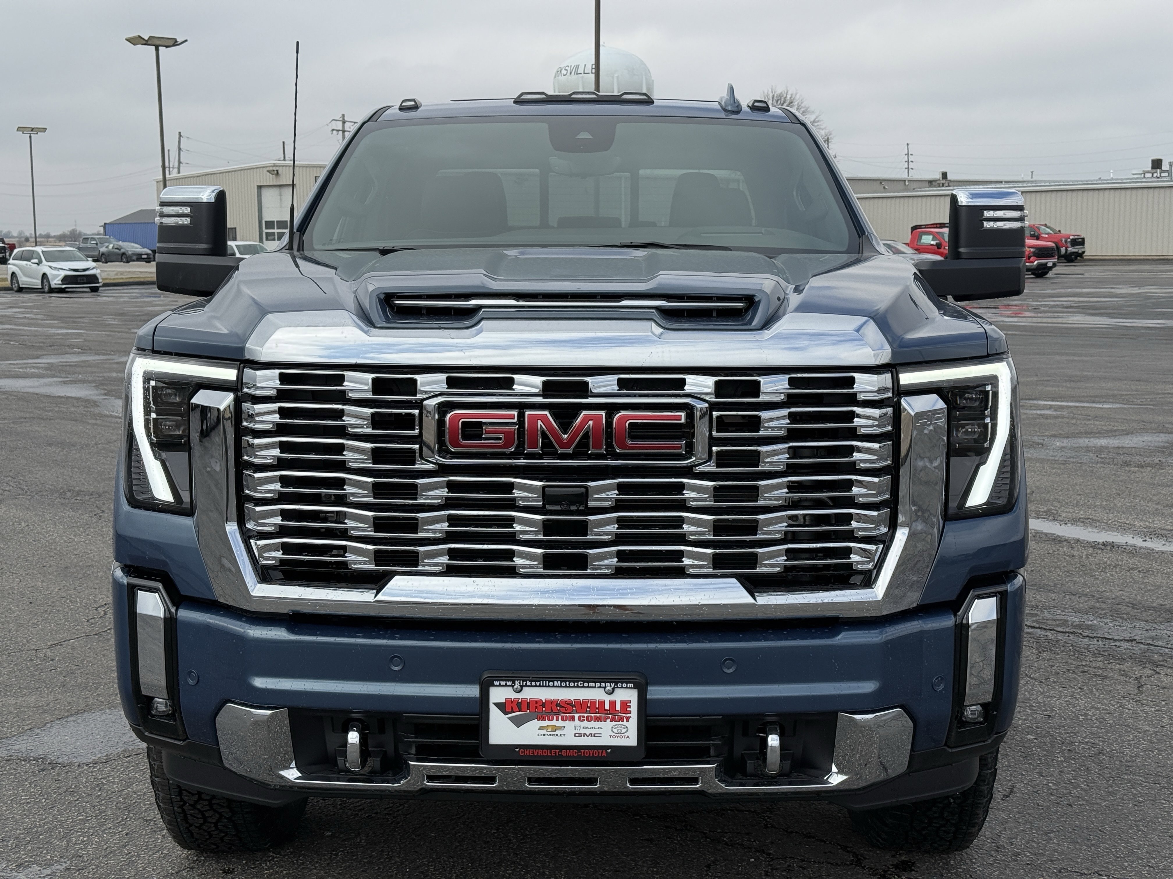 New 2026 GMC Sierra 3500 Denali w/ Denali Reserve Package image 9