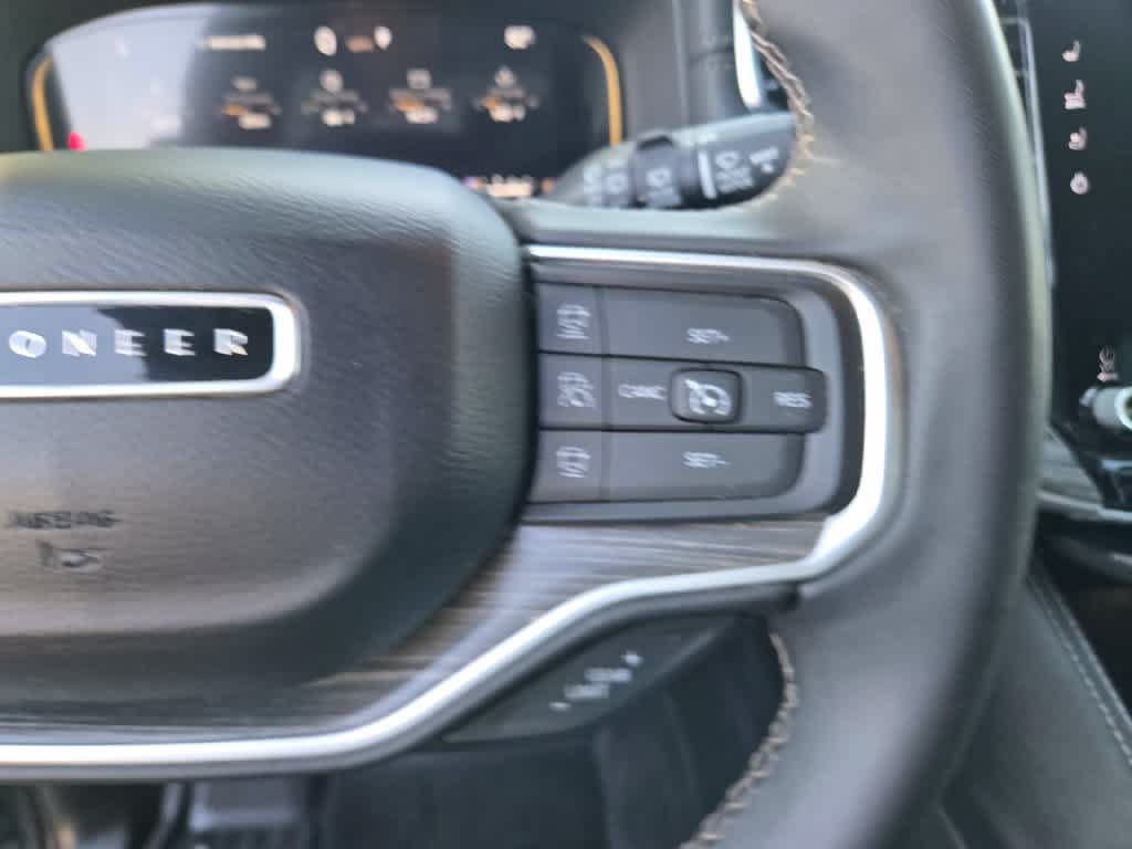 Used 2024 Jeep Wagoneer Series II AWD/4WD image 22
