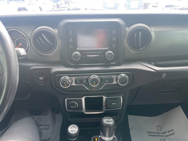 Used 2018 Jeep Wrangler Unlimited Sport AWD/4WD image 12