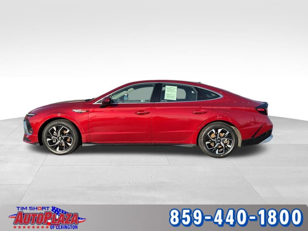 Used 2025 Hyundai Sonata SEL image 2