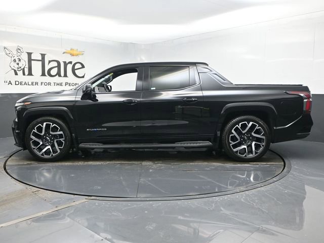 Used 2024 Chevrolet Silverado EV RST image 50