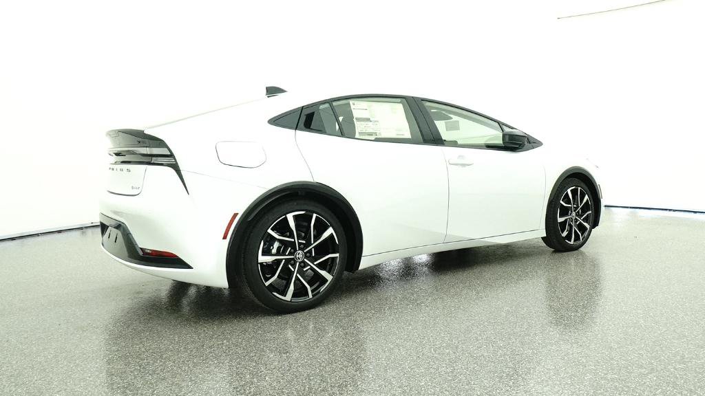 New 2026 Toyota Prius Plug-In Hybrid FWD image 28
