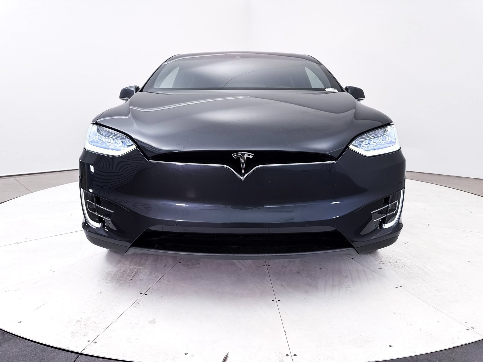 Used 2016 Tesla Model X Performance AWD/4WD image 14