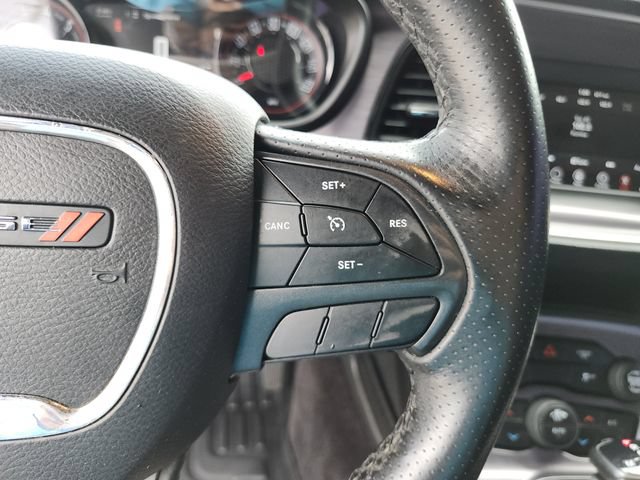 Used 2018 Dodge Challenger R/T w/ Blacktop Package RWD image 28