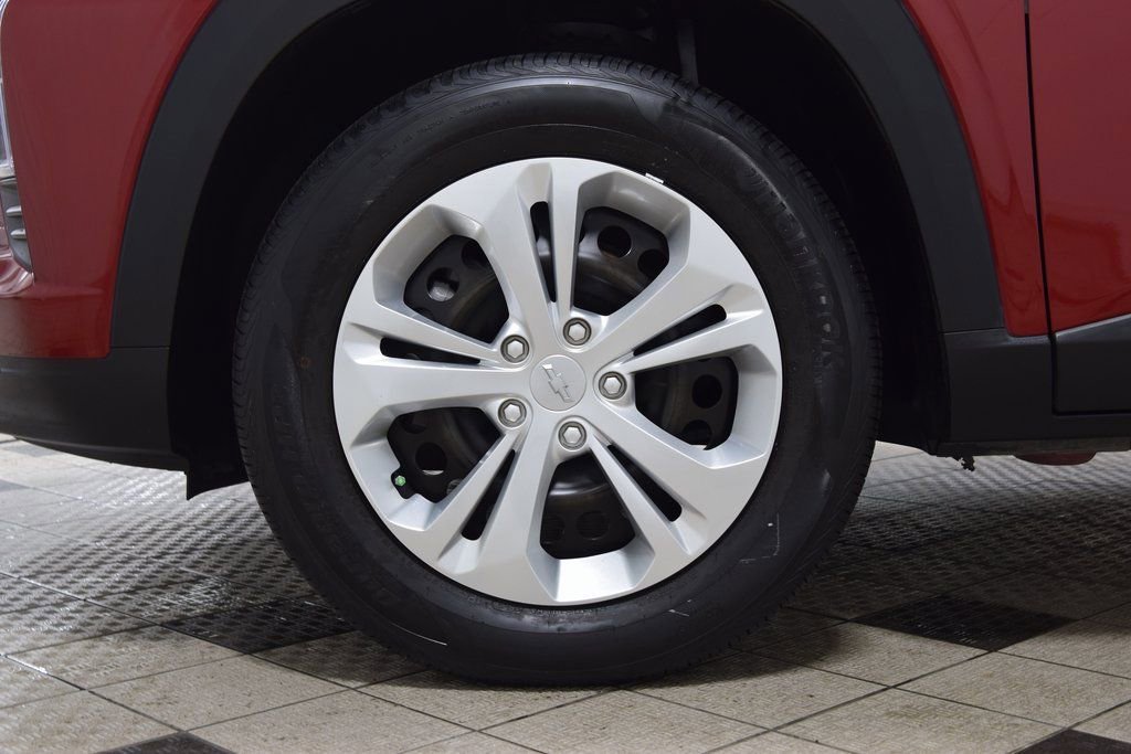 Certified 2024 Chevrolet Trax LS w/ Driver Confidence Package image 24