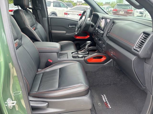 Used 2023 Nissan Frontier PRO-4X w/ Pro-4X Premium Package AWD/4WD image 23