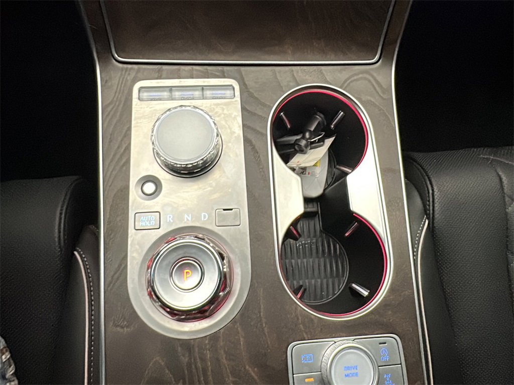 Certified 2025 Genesis GV80 3.5T Prestige image 32