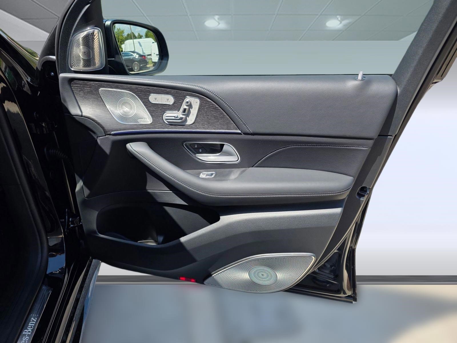 New 2026 Mercedes-Benz GLS 450 4MATIC image 20