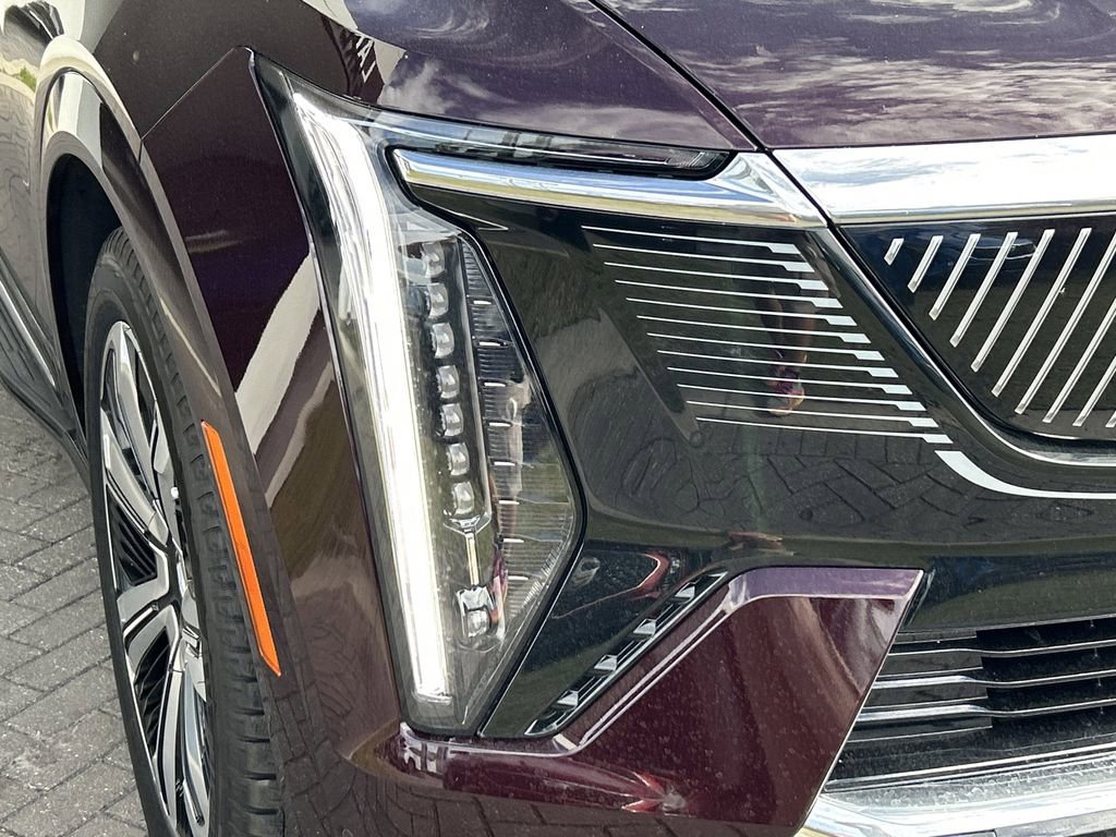 New 2026 Cadillac Escalade IQ Luxury 2 image 7