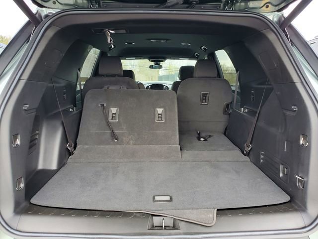 Certified 2023 Chevrolet Traverse LT image 9
