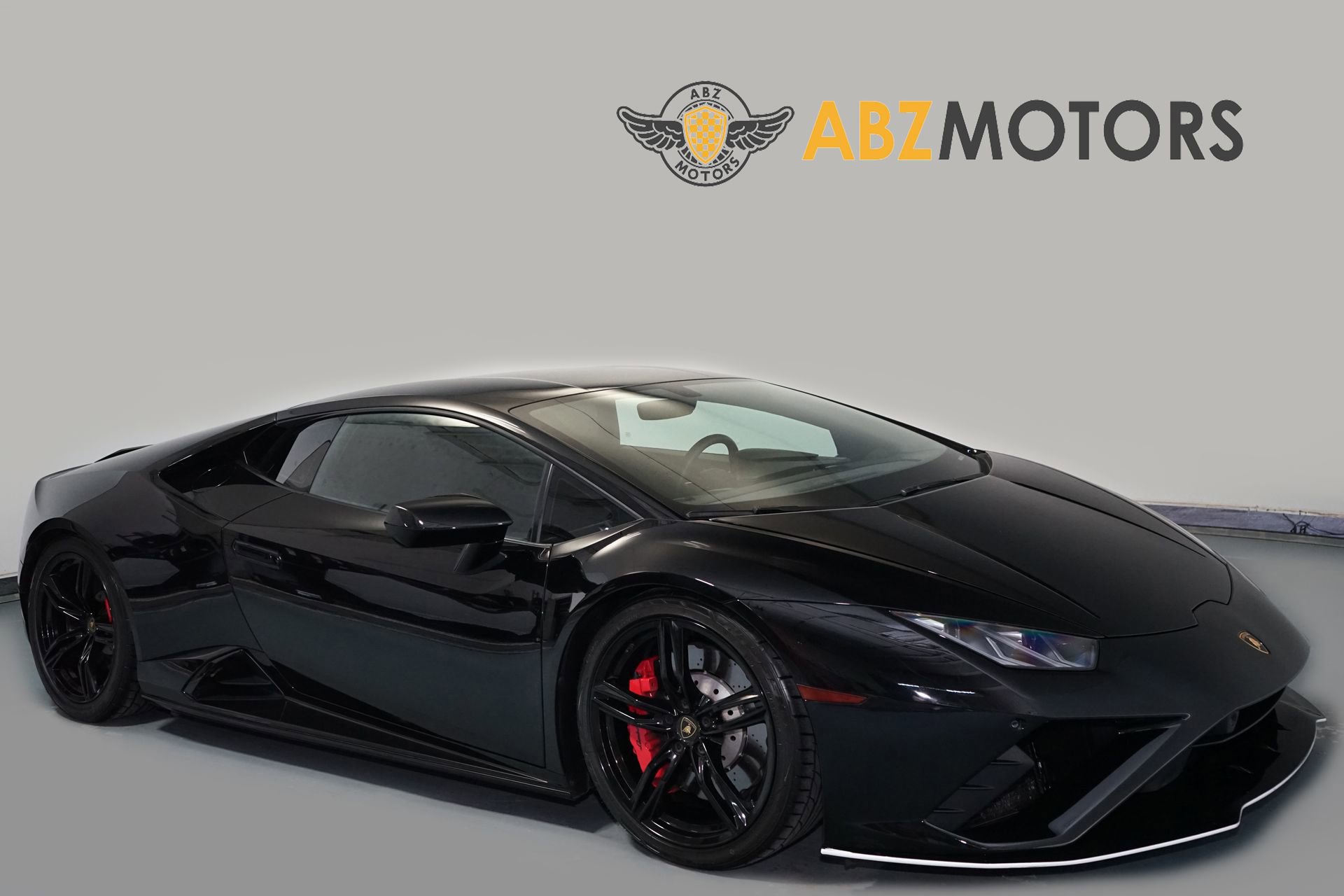 Used 2021 Lamborghini Huracan EVO image 1