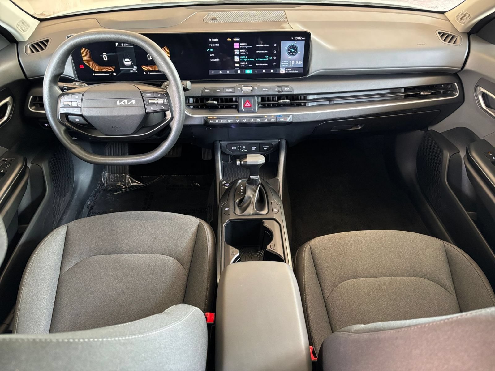Used 2025 Kia K4 FWD image 31