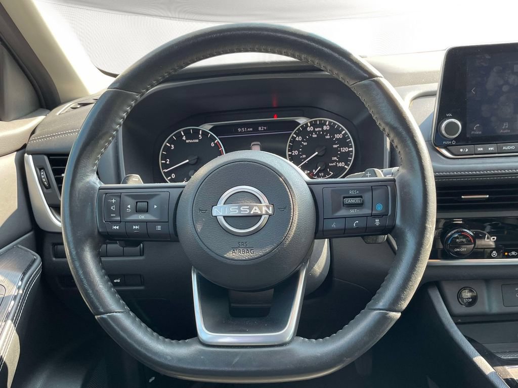 Used 2024 Nissan Rogue SV w/ SV Premium Package FWD image 14