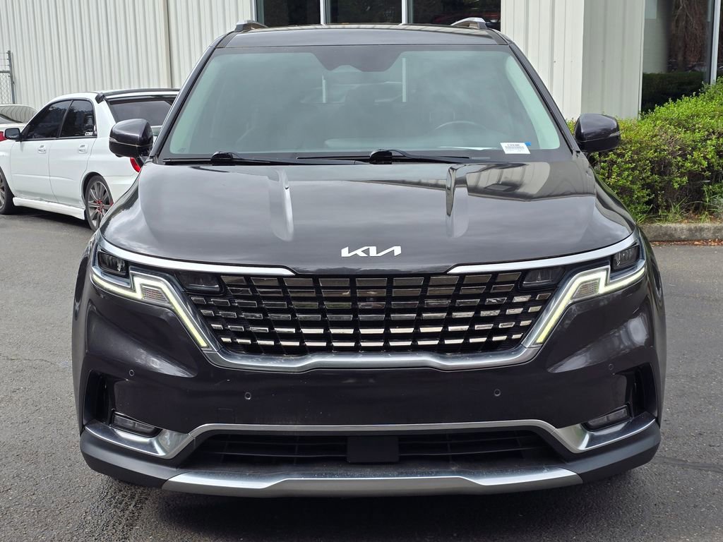 Used 2022 Kia Carnival SX FWD image 2