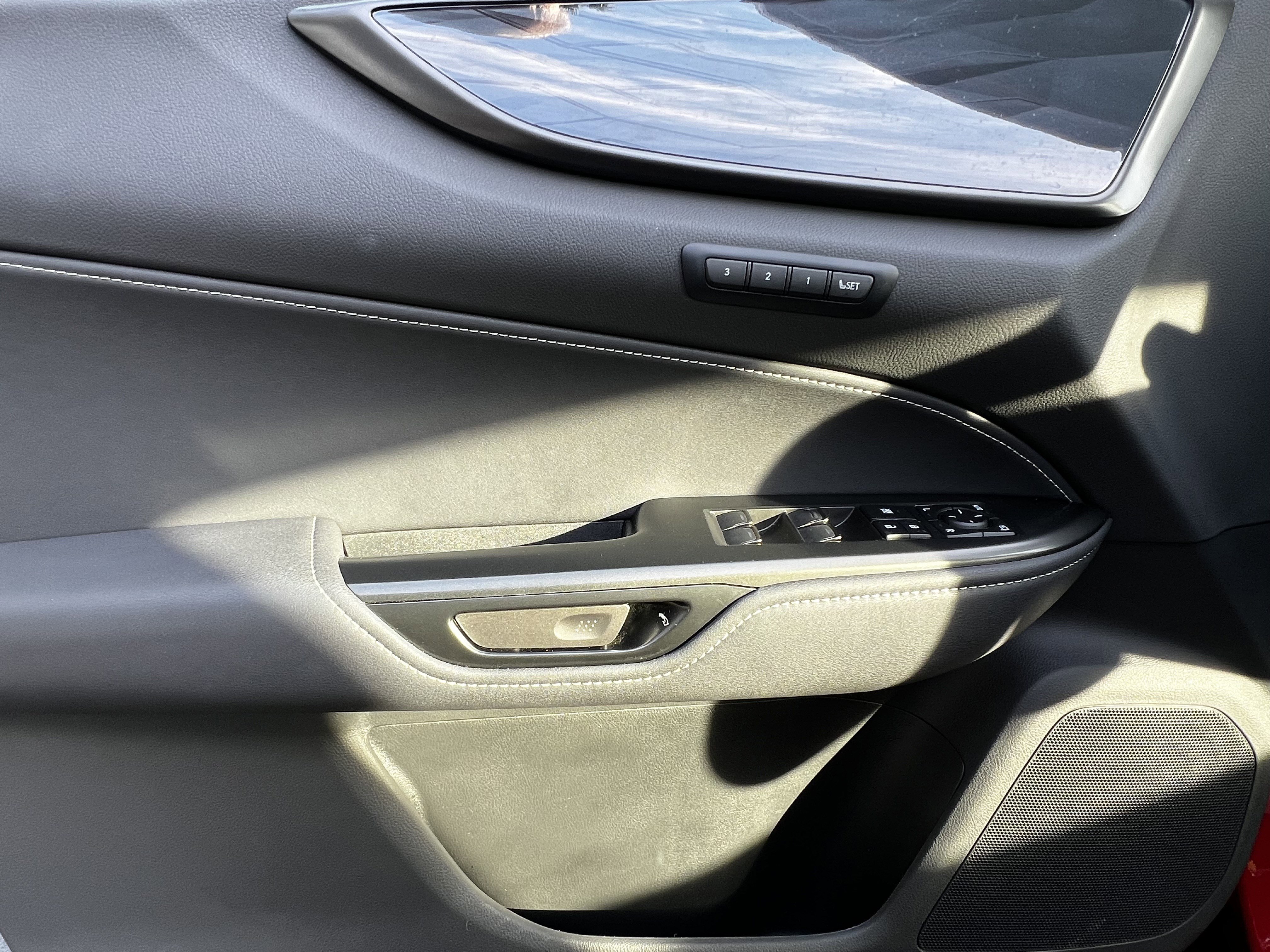 Certified 2025 Lexus NX 250 FWD w/ Premium Package image 13