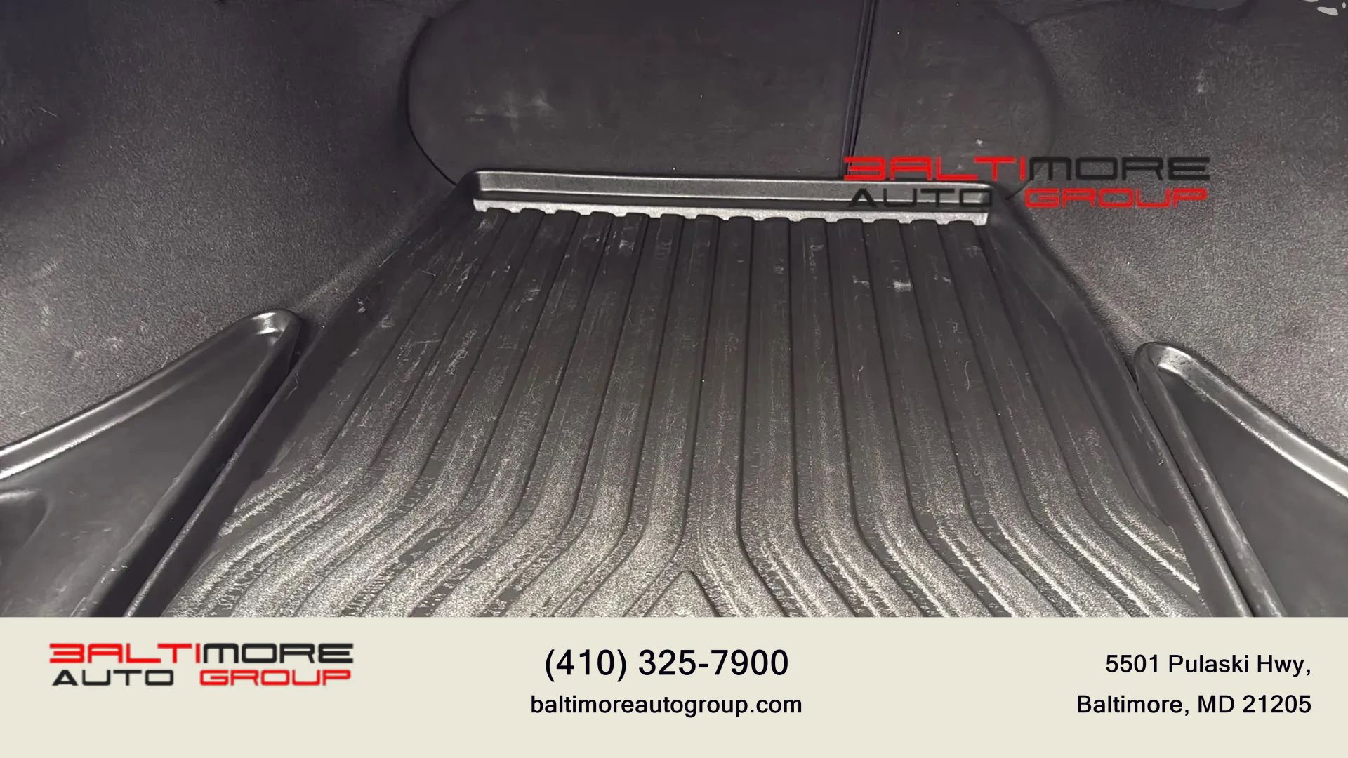 Used 2017 Acura TLX image 38