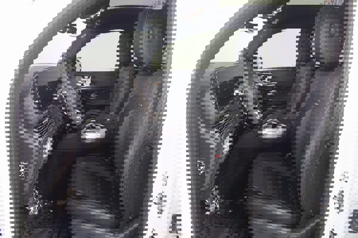 Used 2024 Mercedes-Benz GLE 53 AMG 4MATIC Coupe image 13