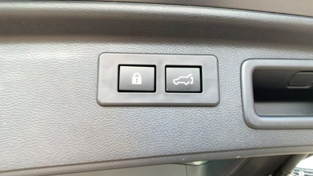 Used 2023 Subaru Forester Limited AWD/4WD image 29