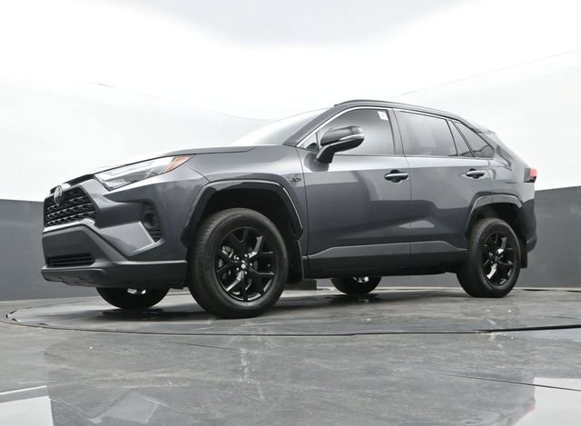 Used 2024 Toyota RAV4 XLE FWD image 28