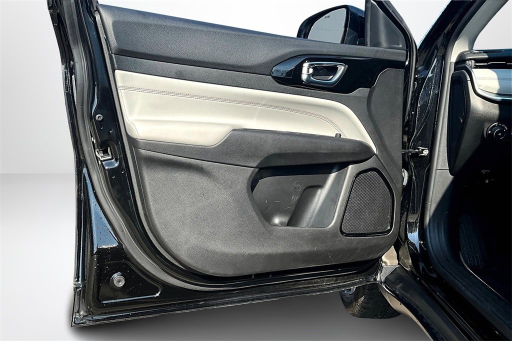 Used 2022 Jeep Compass Limited image 20