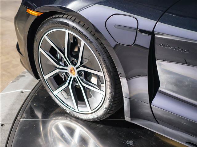 New 2026 Porsche Taycan RWD image 14