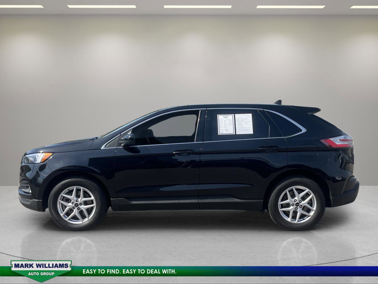 Used 2023 Ford Edge SEL w/ Convenience Package AWD/4WD image 6