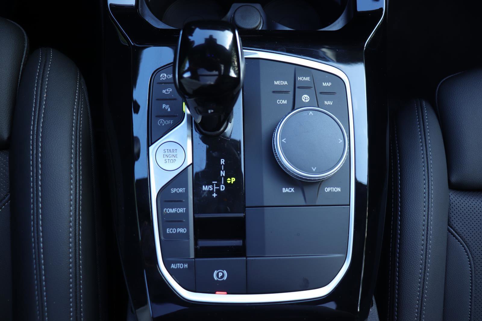 Used 2024 BMW X3 sDrive30i w/ Premium Package w/ZPA image 41