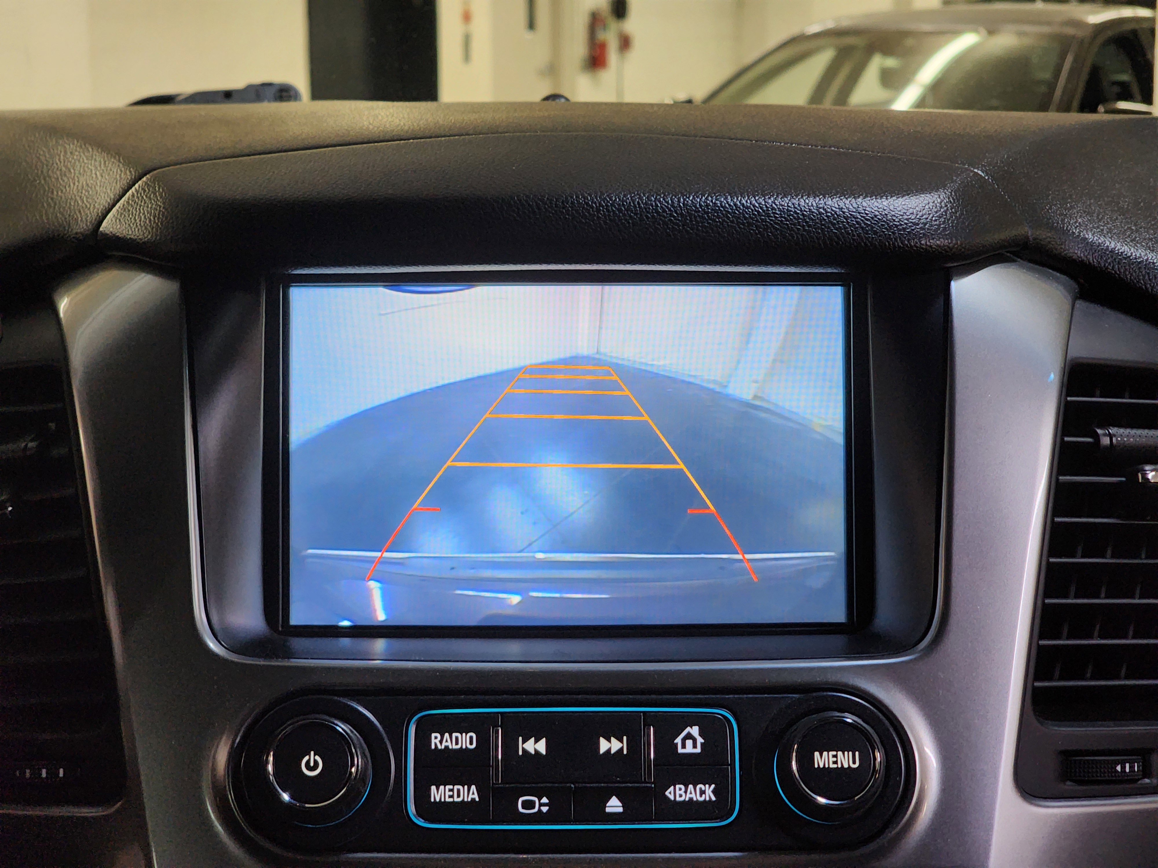 Used 2016 Chevrolet Tahoe LTZ AWD/4WD image 28