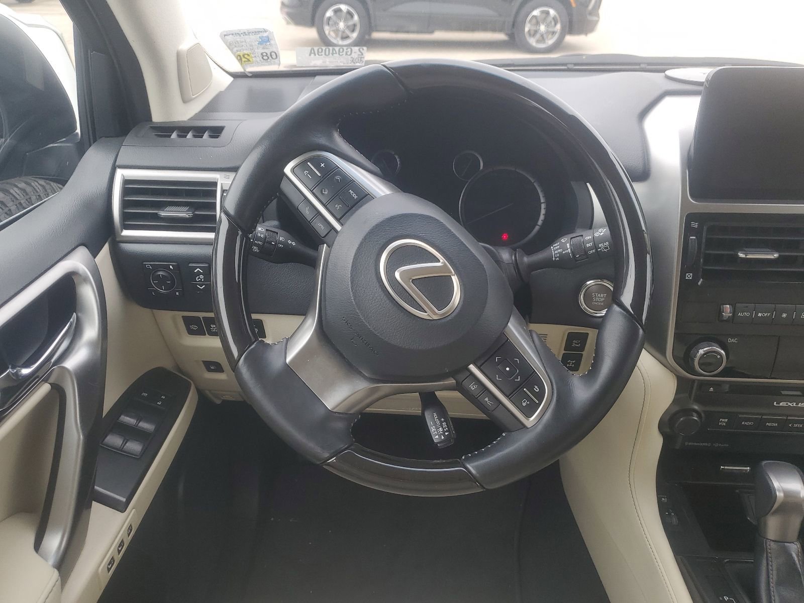 Used 2022 Lexus GX 460 Premium w/ Premium Package AWD/4WD image 11