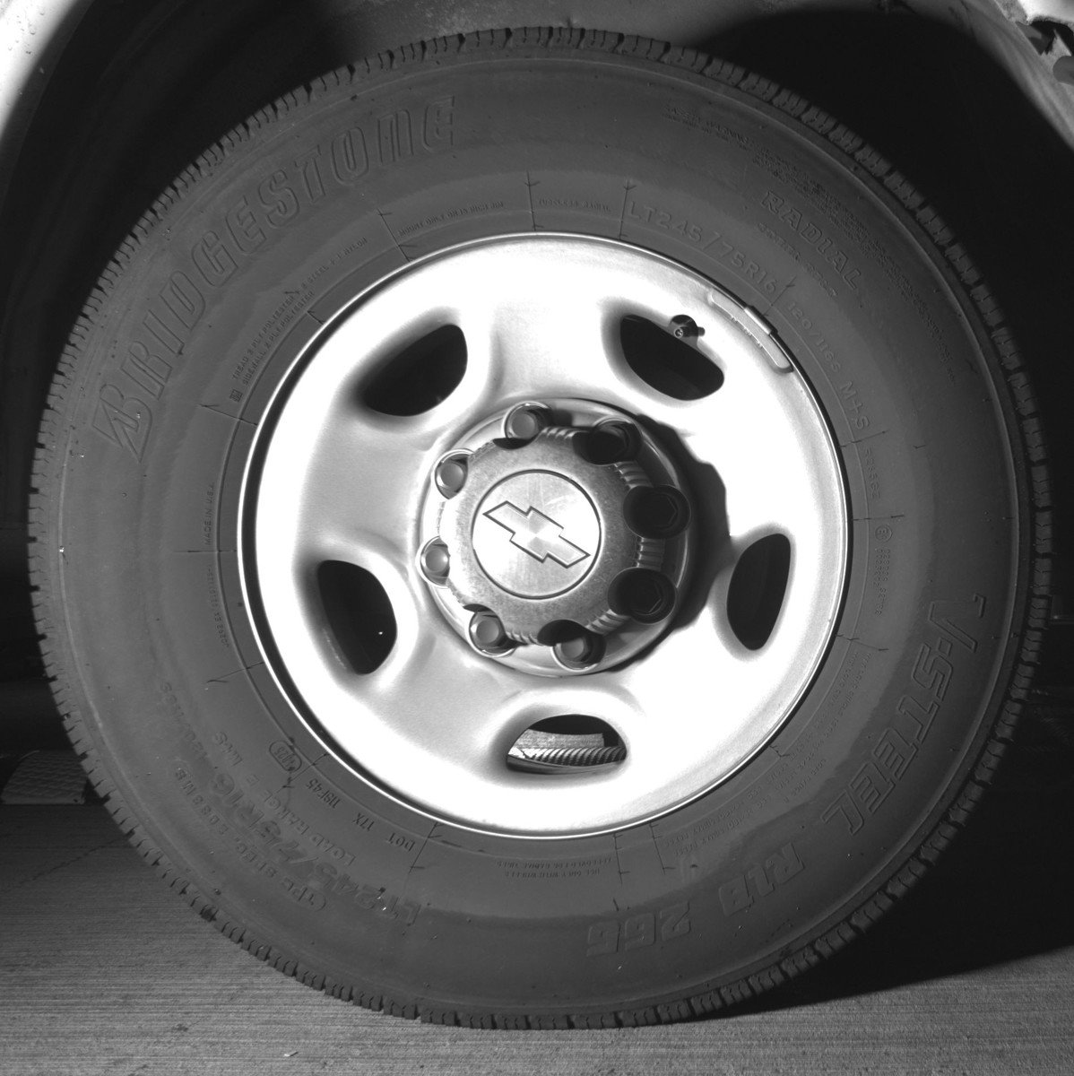 Used 2025 Chevrolet Express 3500 LT w/ LT Preferred Equipment Group image 13