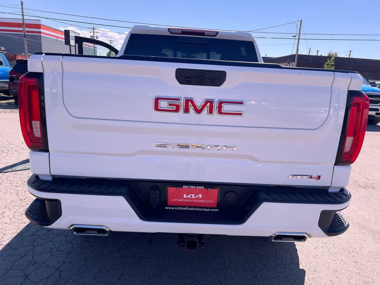 Used 2020 GMC Sierra 1500 AT4 w/ AT4 Preferred Package AWD/4WD image 25