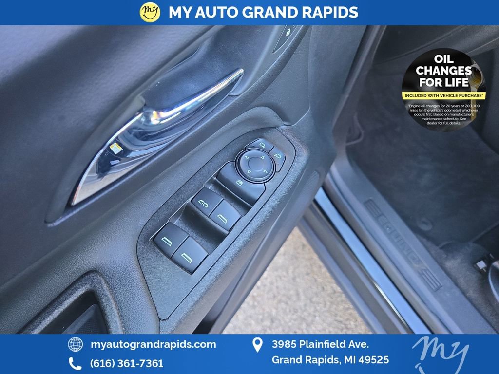 Used 2023 Chevrolet Equinox LT image 11