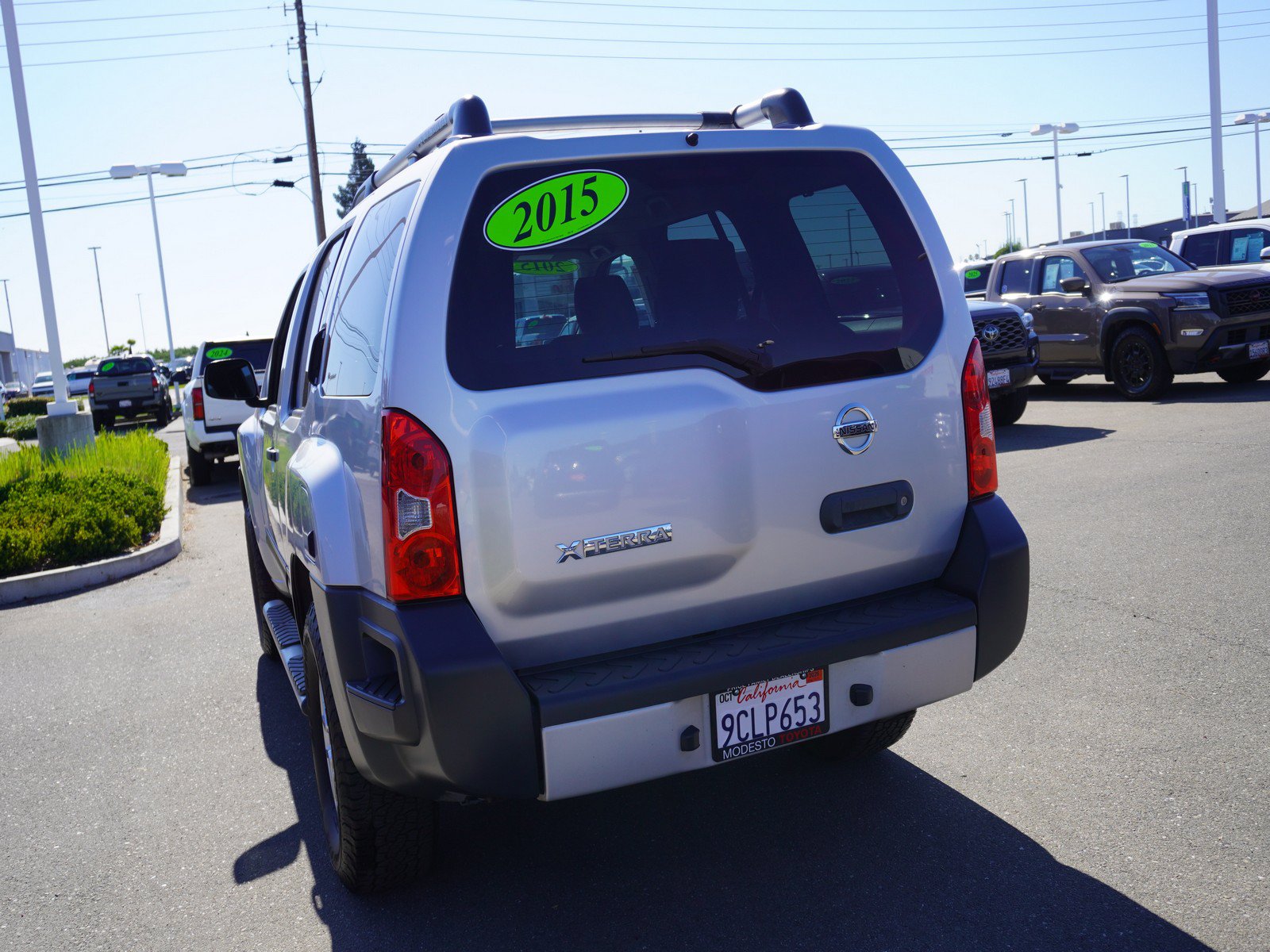 Used 2015 Nissan Xterra S w/ Value Package RWD image 9
