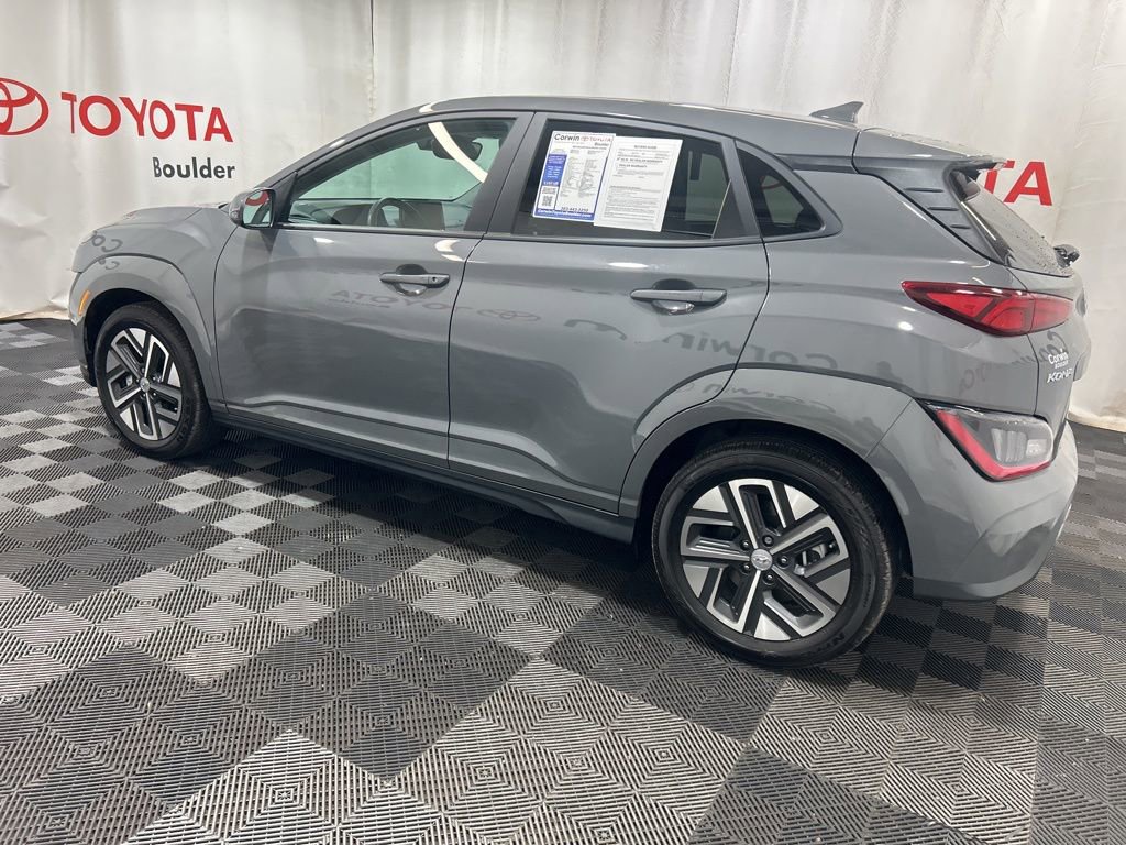 Used 2023 Hyundai Kona Limited w/ Cargo Package image 5