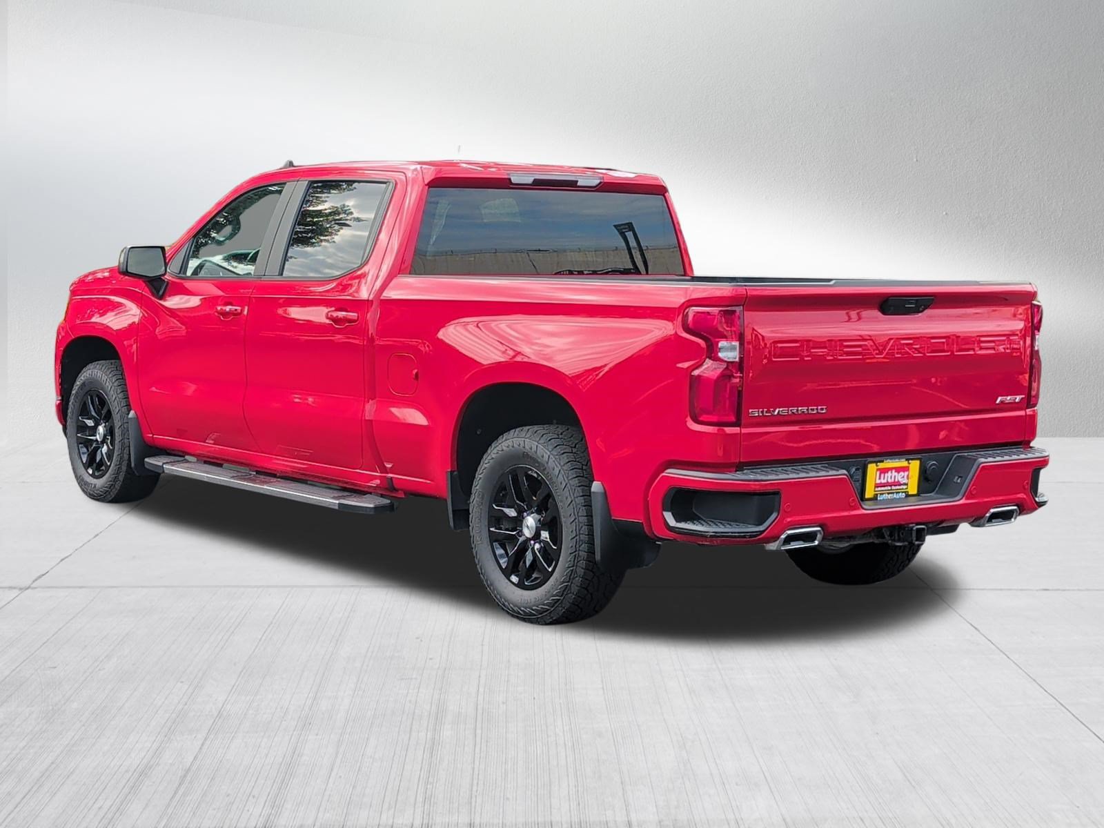 Used 2022 Chevrolet Silverado 1500 RST AWD/4WD image 5