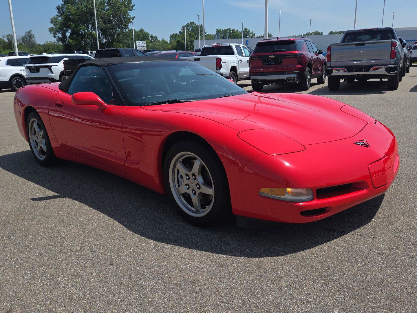 Used 2004 Chevrolet Corvette Convertible w/ Preferred Equipment Group RWD image 7