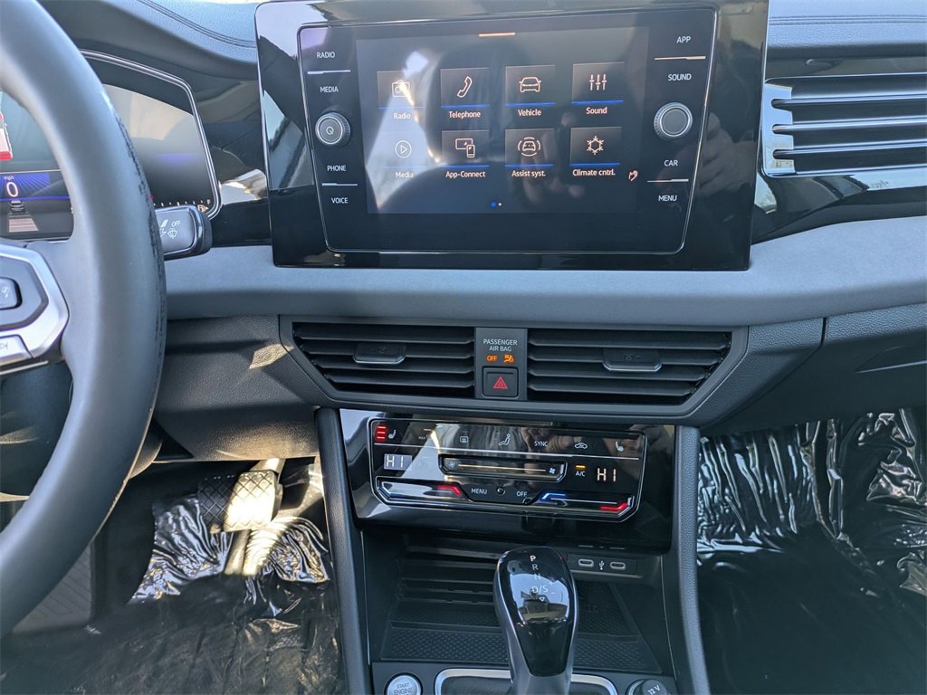 New 2026 Volkswagen Jetta SE image 29