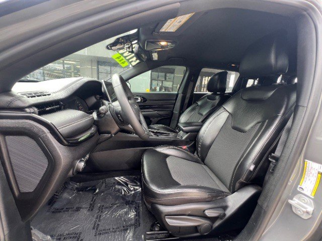 Used 2023 Jeep Compass Altitude AWD/4WD image 30