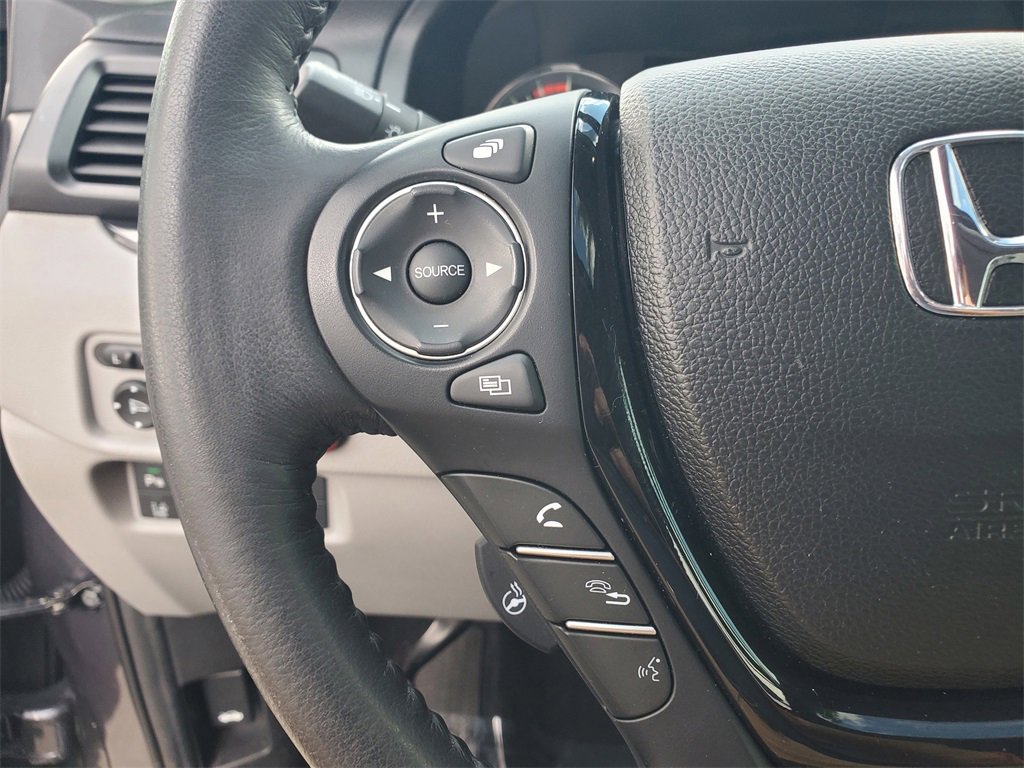 Used 2020 Honda Ridgeline RTL-E image 24