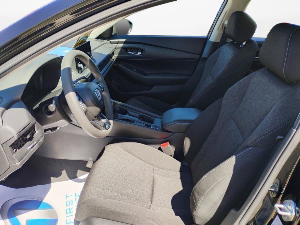 Certified 2024 Honda Accord LX image 9