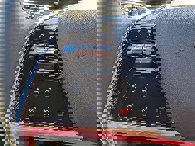 New 2026 Cadillac Vistiq Sport w/ LPO, Floor Liner Package image 27