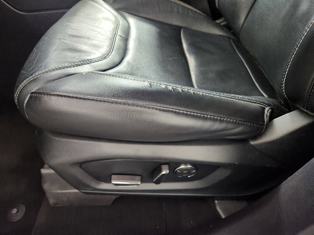Used 2020 Ford Explorer ST w/ ST Street Pack AWD/4WD image 13