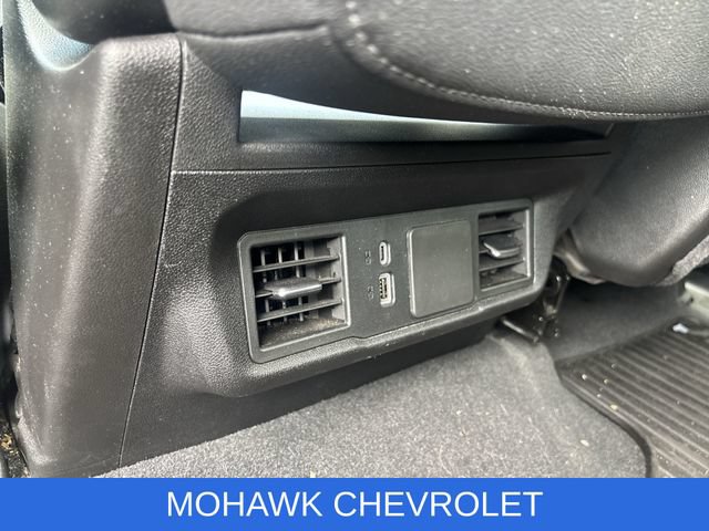 Used 2025 Chevrolet Silverado 2500 Custom w/ Custom Value Package AWD/4WD image 21