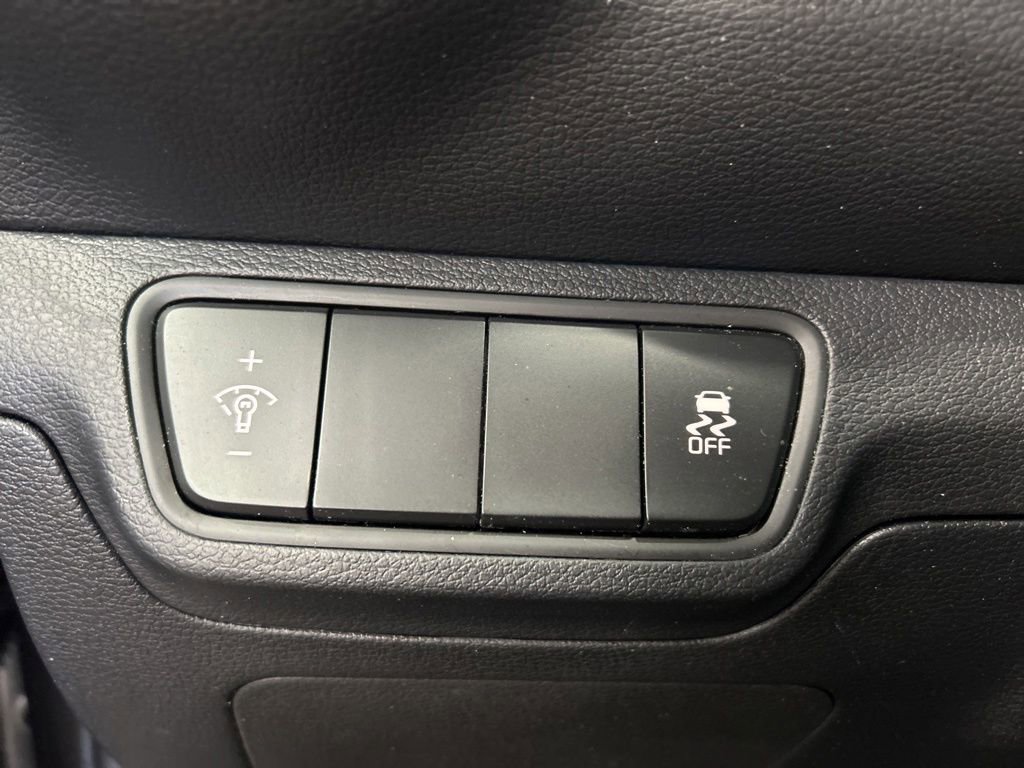 Certified 2023 Kia Forte LXS FWD image 23