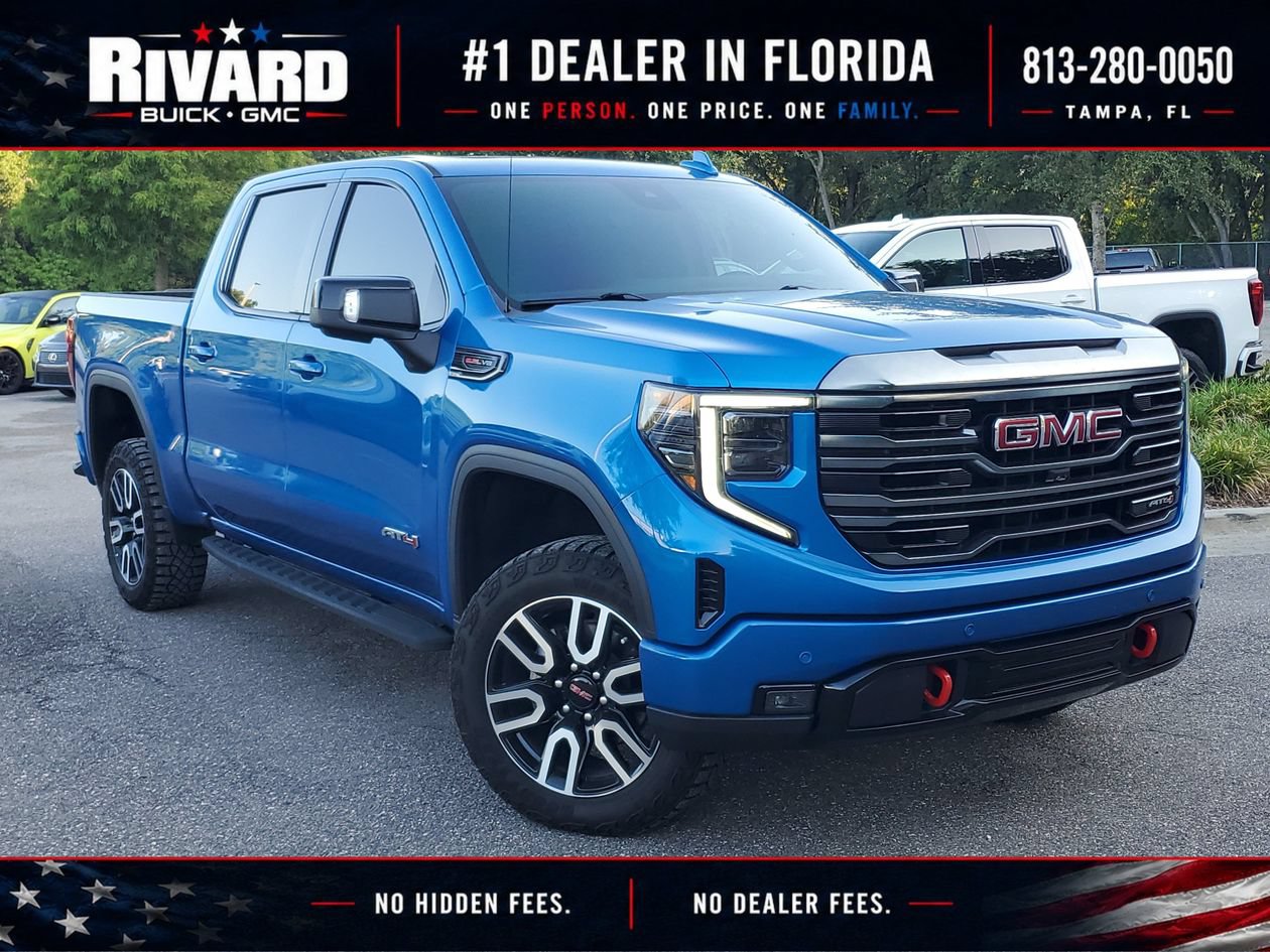 Used 2024 GMC Sierra 1500 AT4 w/ Technology Package AWD/4WD image 1